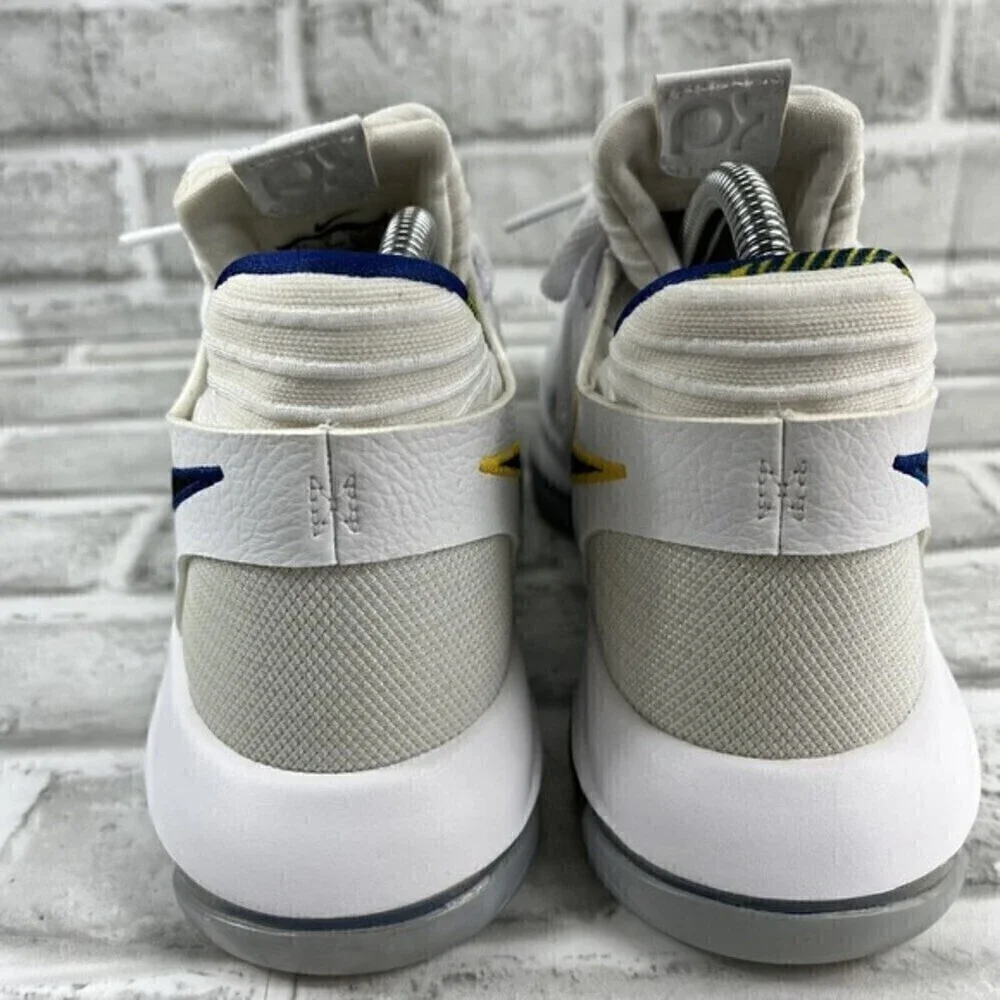 Nike Zoom White KD10 LMTD NBA Golden State Warriors Size 6.5 Y